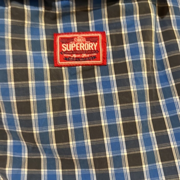 Superdry Cargo Shorts - Picture 5 of 9